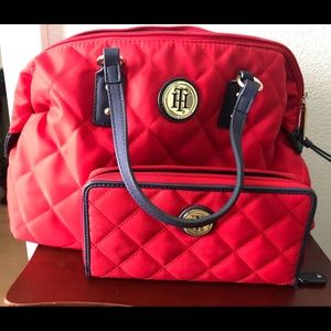 Tommy Hilfiger Matching handbag and wallet 👜♥️